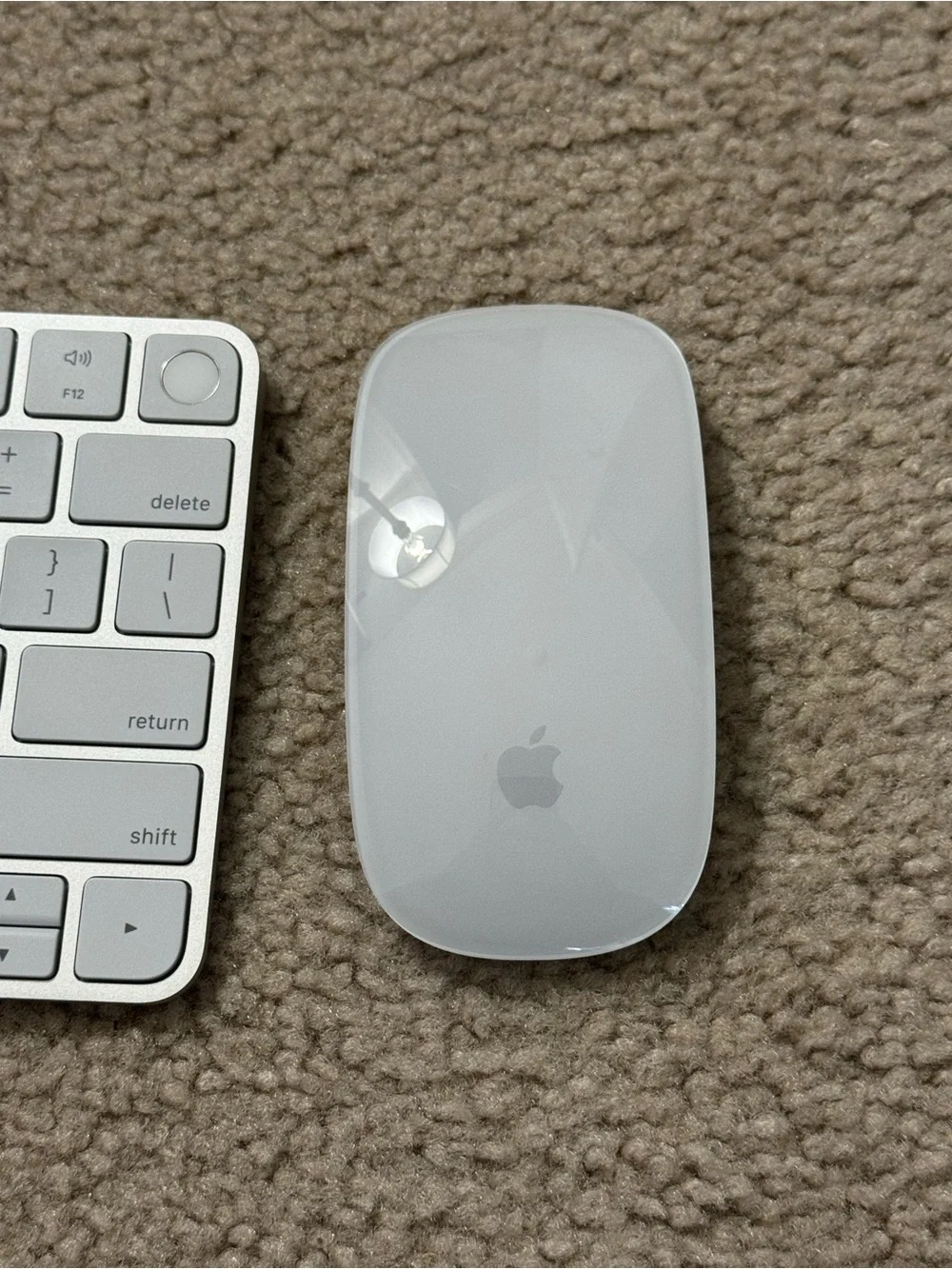 Apple Magic Keyboard & Mouse Set